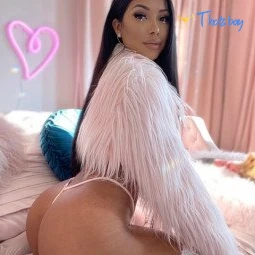 Jenna Charlette 🕊