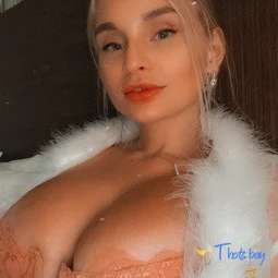 Zoie {Sex & Masturbation, 💰100% Donated}