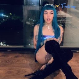 𝕊𝕒𝕣𝕒 𝕊𝕒𝕝𝕒𝕫𝕒𝕣 🐺