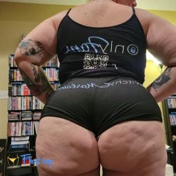 💚𝔀𝓲𝓽𝓬𝓱𝔂 𝓜𝓪𝓻𝓵𝓪𝓲𝓷𝓪💚