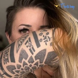 Miss Contrary • they/them