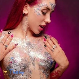 🅼🅾️🅻🅻🆈