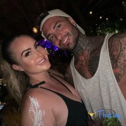 Famous friends that play 😈💦