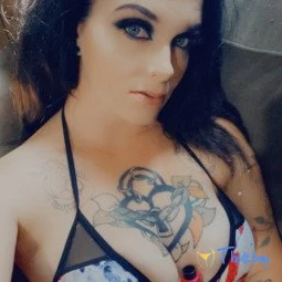 NaughtyGothChick