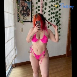 Poison Yvie 🌺 Big ass latina 🍑