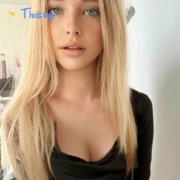 ❤️Sweet Little Mia❤️😏