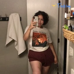 Taja Taylor-Foxx 🦊🦋