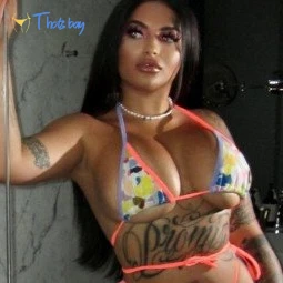 😈 Ur big titty tattooed gf 💕