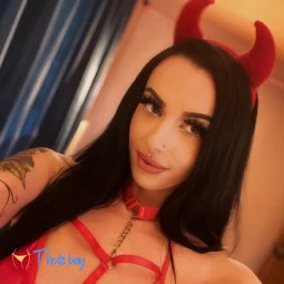 Sky Valentine👸🏻