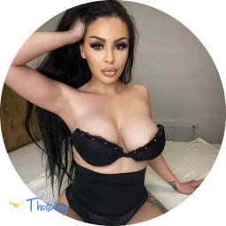 𝑪𝒆𝒍𝒊𝒏𝒆 🥵🔥🔥