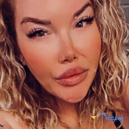 𝗖𝗛𝗘𝗬𝗬 𝗦𝗜𝗡𝗦𝗦 👅