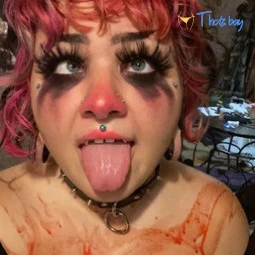 Em Hulder🌿DM me for content, honey.✨