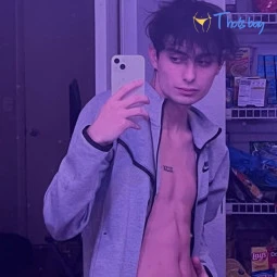 Riley's Free Page ⚡️