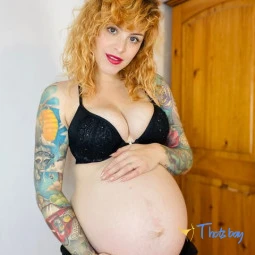 Pregnant Molly (Molly Darling)