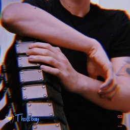 вσυη∂ ιη ωιяє