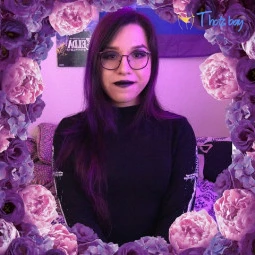 𝔱𝔥𝔢 𝔅𝔯𝔞𝔱 𝔔𝔲𝔢𝔢𝔫 🖤💀🏳️‍⚧️