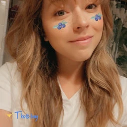 Ashley 🌸 your e girlfriend