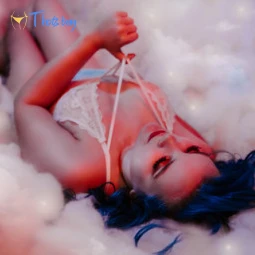 Alisarose 🌹 $4 sale