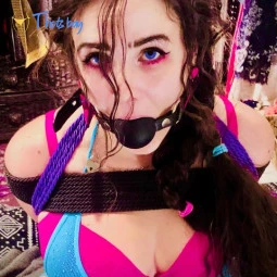 Annabelle Thomas 👑 Bondage Queen