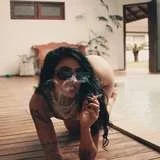 smoking_intens3girl2